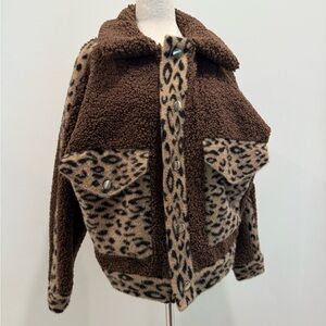 Anthropologie Vigoss oversized Brown Leopard Print Sherpa Jacket XS LIKE NEW